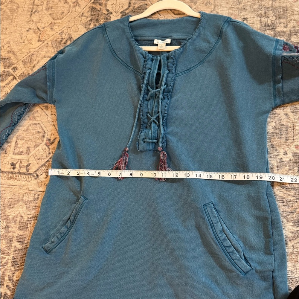 Sundance Blue Embroidered Pullover Boho Lace Up Sweatshirt, Size Medium - Picture 8 of 14
